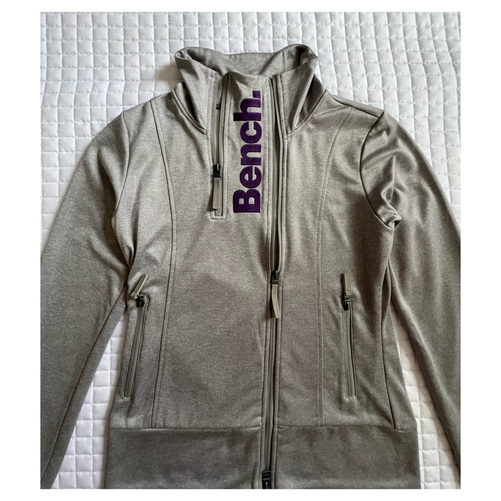 NWT Bench Womens Zip Up Jacket